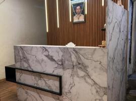 Hotel Bareilly Inn, hotel in Bareilly