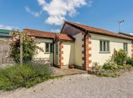 2 Bed in Warminster oc-52105