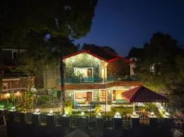 ELIVAAS Aaram Bagh Pet-friendly Villa With Views and Terrace Sit-Out