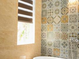 Bình Ðê (1)에 위치한 호텔 Hotel Lavender Hoa Châu mini Resort