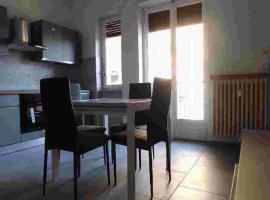 Alloggio Tommy, hotel en Biella