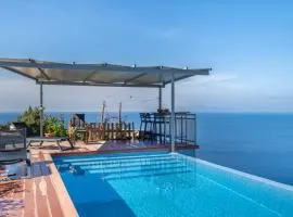 Villa sea view 1