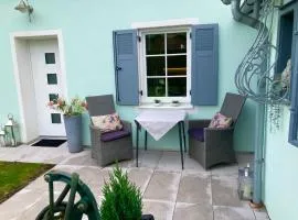 Steyr Mitte 2 Schlafzimmer Apartment ruhig mit Carport und Garten