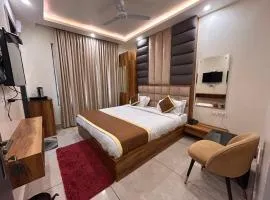 Garden view by Midtown