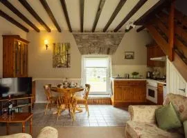 Stable Cottage at Scolton Cottages - Indoor pool