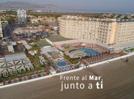 Hotel & Spa Entremares, hotel di La Manga del Mar Menor