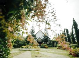 Casa Grande Flora Villas and Resort, khách sạn ở Silang