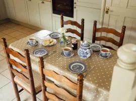 Cornloft Cottage at Scolton Cottages - Indoor pool