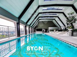 Paxtonz Premium Suites Petaling Jaya by BYON, hotel di Petaling Jaya