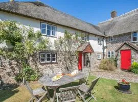 3 Bed in Honiton oc-c32662