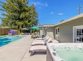 Happy House Getaway - Pool, Hot Tub & Wine Country