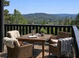 Secluded Cabin with Panoramic Views in Agder