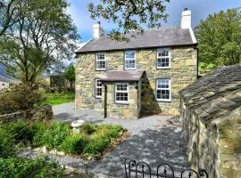 4 Bed in Llanaelhaearn oc-bow132