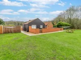 5 Bed in Chedgrave oc-twcg