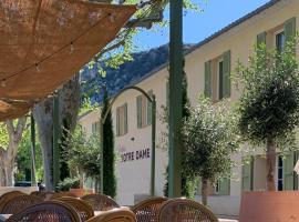 Le Relais Notre Dame, hôtel à Quinson