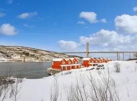 Rorbu cabin centrally located in Tjeldsund