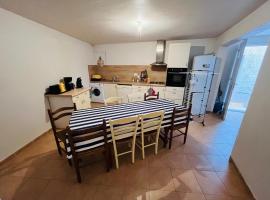 lesgitesdasco: Asco şehrinde bir otel