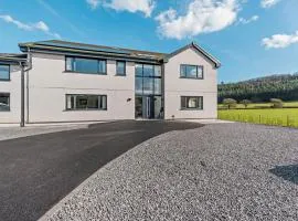 6 Bed in Llanarthney oc-c28878