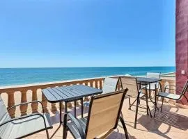 Comfortable Beachfront Condo Las Palmas II 11 B
