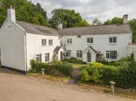 The Farmhouse West Anstey