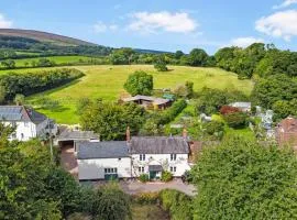 Forge Cottage Wootton Courtenay