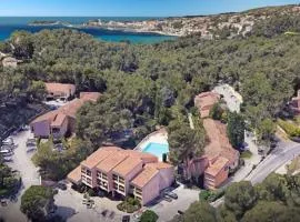 COCON DES PINS Studio 4 personnes, piscine, mer, clim, Wifi