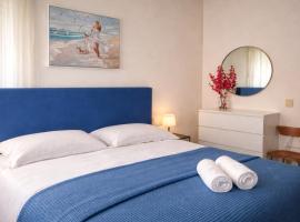 Sweet dreams apartment by the beach, hotel a Lignano Sabbiadoro
