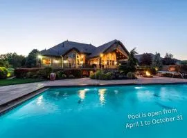 Riverton Luxury Estate with Private Pool - Family Theatre Hot Tub Gym