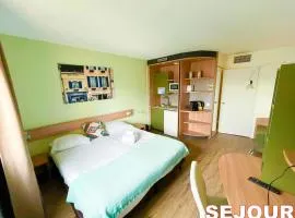 5 minutes du Zénith - Studio Chic