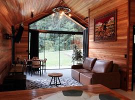 Sombra da Mata Cabana na Serra Gaúcha, מלון בנובה פראטה