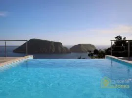 Casa na Serretinha com piscina e vista para Ilhéus