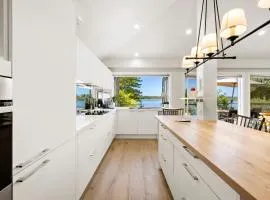 The Lakehouse - Marks Point