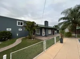 Hermosa Casa con Quincho y pileta
