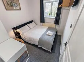 Small Compact Self Contained Studio Flat