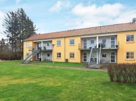Hals Apartment 100m from Beach