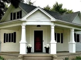 Farmhouse Comfort on Acreage Near Rathbun Lake