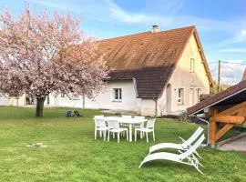 3 Bedroom Cozy Home In Mutigney