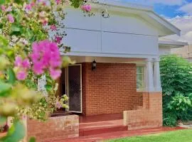 72 Cobra Street House