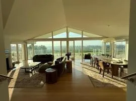 Prestigious Yarra Valley Retreat