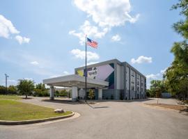 Spark by Hilton Decatur, hotel em Decatur