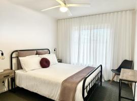 Sunny Shackell - Echuca Moama Holiday Accommodation, Hotel in Echuca