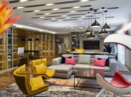 Pullman Kuala Lumpur City Centre Hotel & Residences