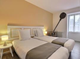 Gîte Côté Cour, hotell i Chavagne