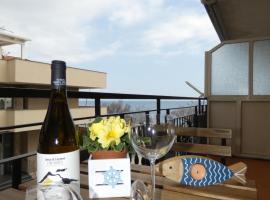 Solemare – hotel w mieście Roccalumera