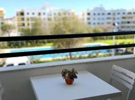 AHS - T1 Armação de Pêra, varanda, piscina e garagem