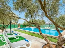 Cortijo La Torca Fuente de Piedra by Ruralidays