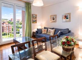 R2R-Apartamento con piscina y garaje - C01A10, hotel u gradu 'Santander'