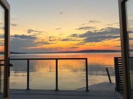 Idylliske Evjua ved Mjøsa, hotel em Skreia