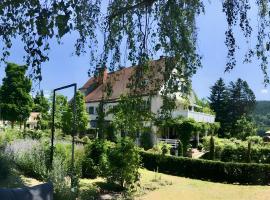 Waldwagen Altes Forstamt Sinntal โรงแรมในSinntal