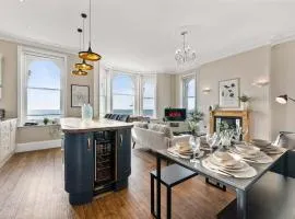 Luxury Worthing Seafront 3-Bed Duplex